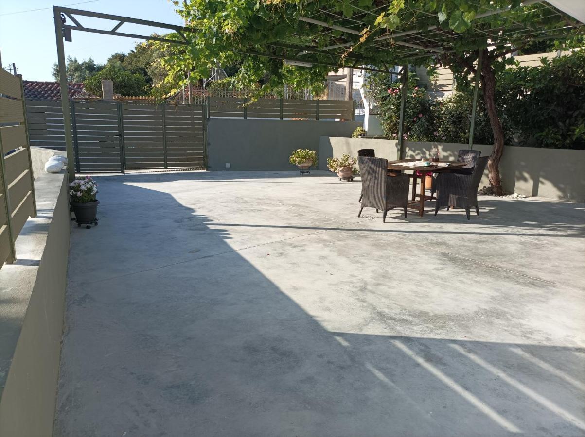 Petrochori Memories House- Floor 0